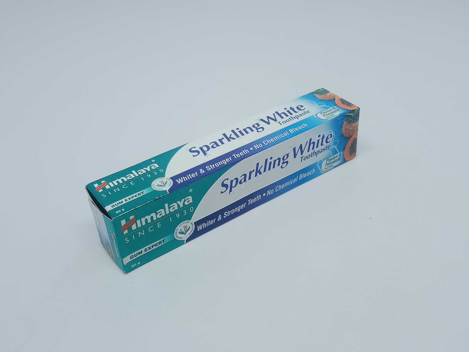 Himalaya Sparkling White Toothpaste Gum Expert No Chemical Bleach, 80 gram