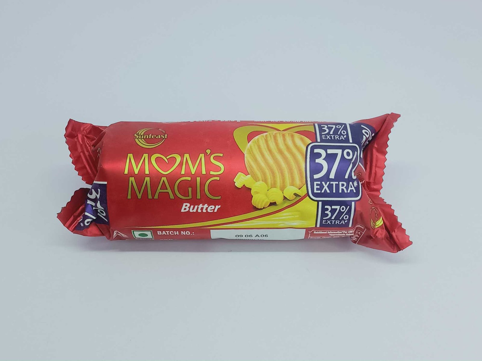 Sunfeast Moms Magic Butter, 82.5 gram
