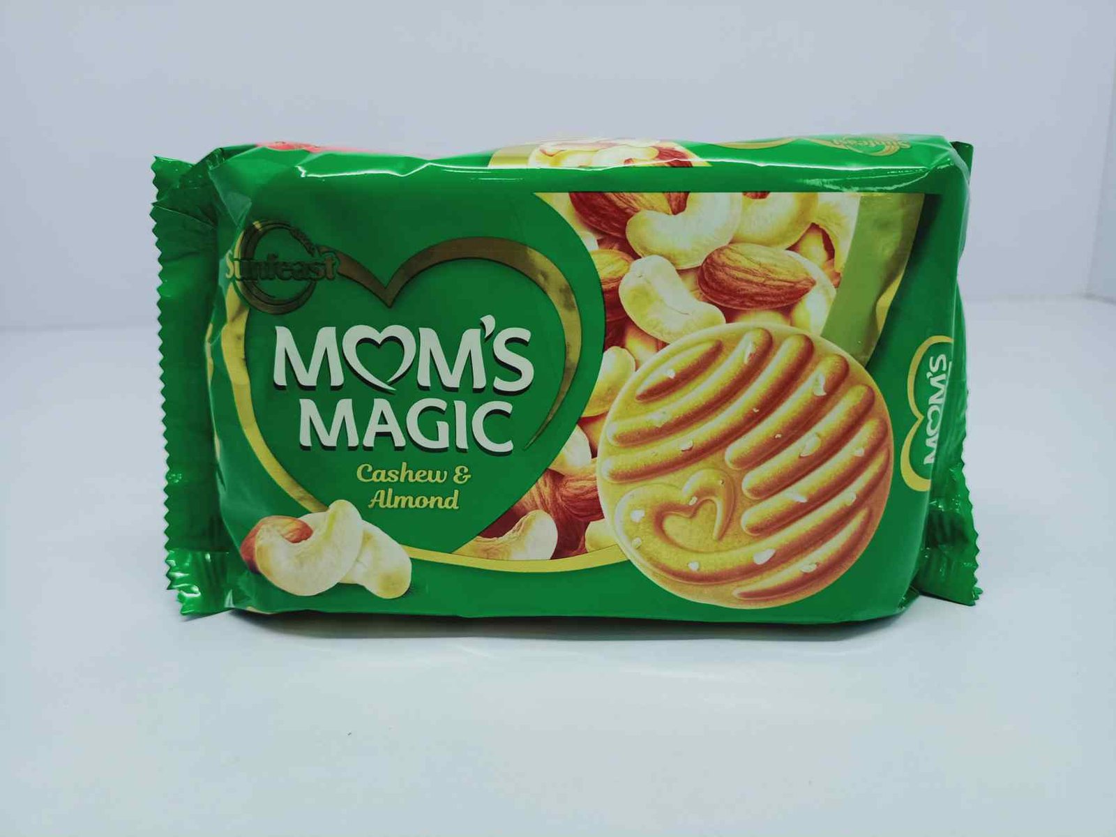 Sunfeast moms magic Keshav and almond biscuit, 200 gram