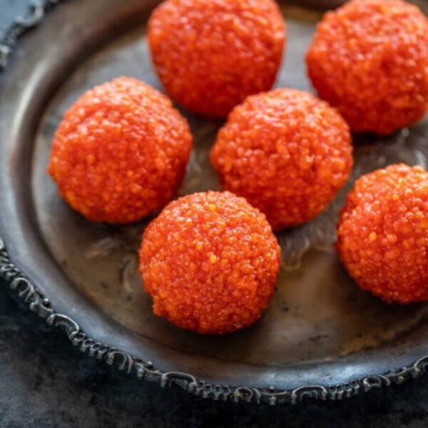 Motichur Ladoo, Sweets