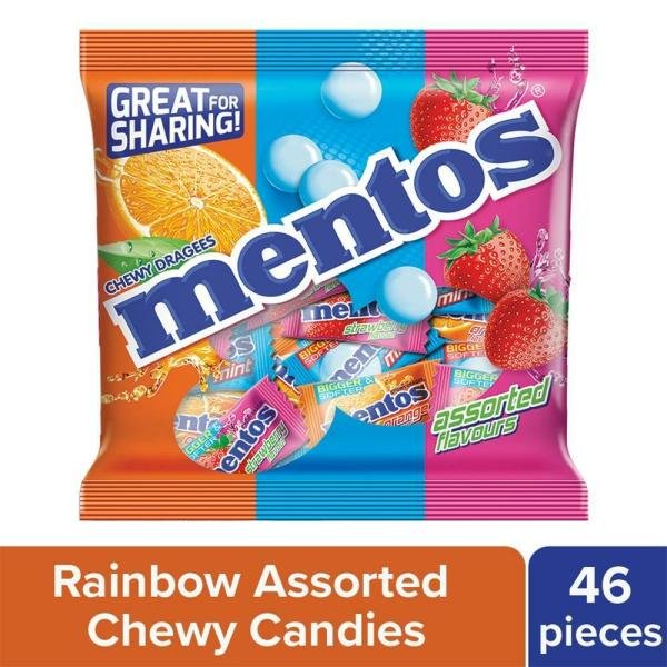 mentos assorted chewy dragees 136 g pouch product images o491210597 p590110563 0 202203171113