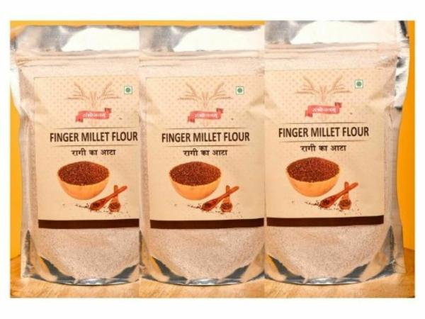 sambhojanam best quality ragi atta finger millet flour 900 gm each pack of 3 2700 gm product images orvlwnqhnyj p594676657 0 202211111339